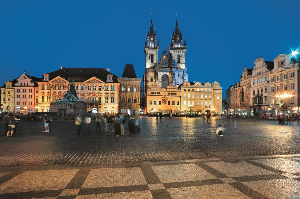 Husova * Praga