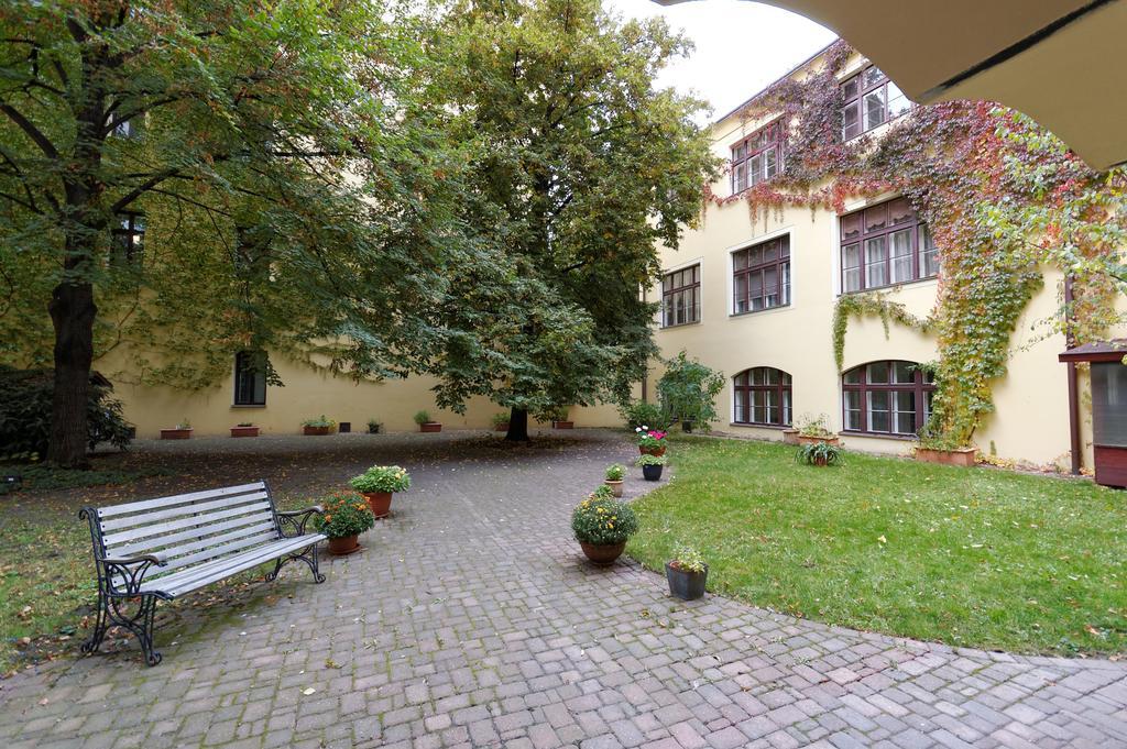 Husova Appartamento *