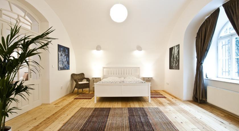 Appartamento Husova Praga