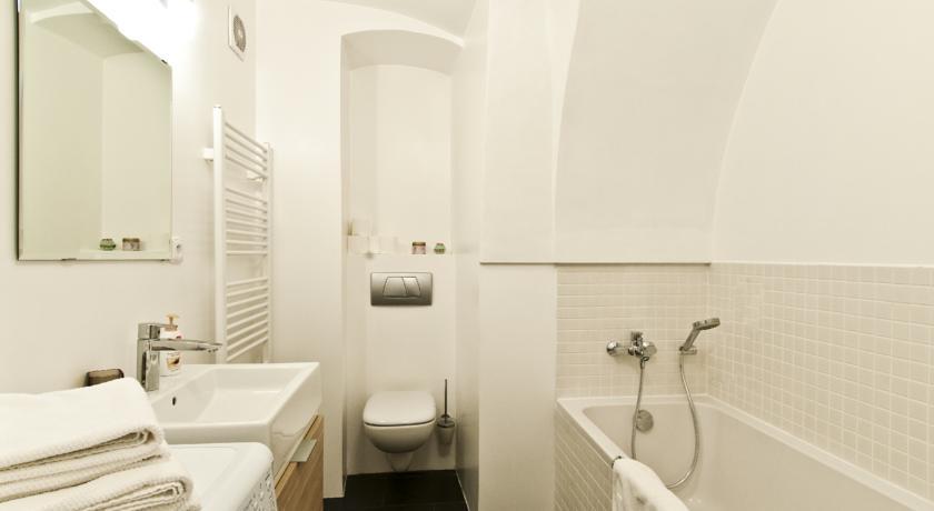 Appartamento Husova Praga